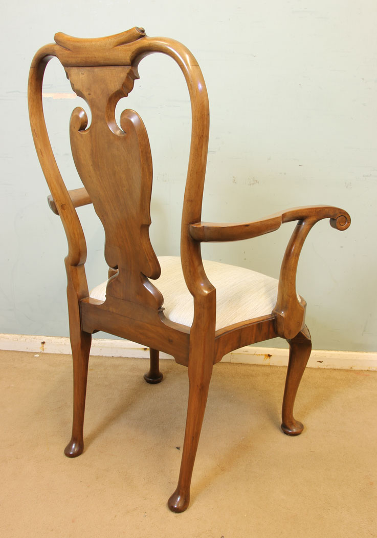 11654r9 Superb Set of Eight Burr Walnut Dining Chairs,