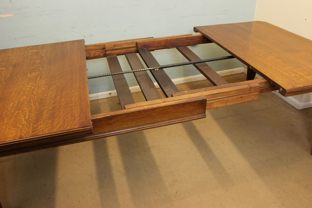 11671r9 Antique Victorian Oak Extending Dining Table Eight to Ten Seater,