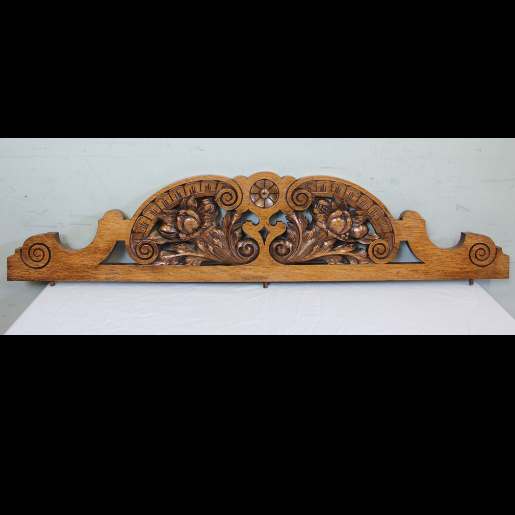 11677r01-Antique-Late-Victorian-Carved-Oak-Pediment,- Antique Late Victorian Carved Oak Pediment