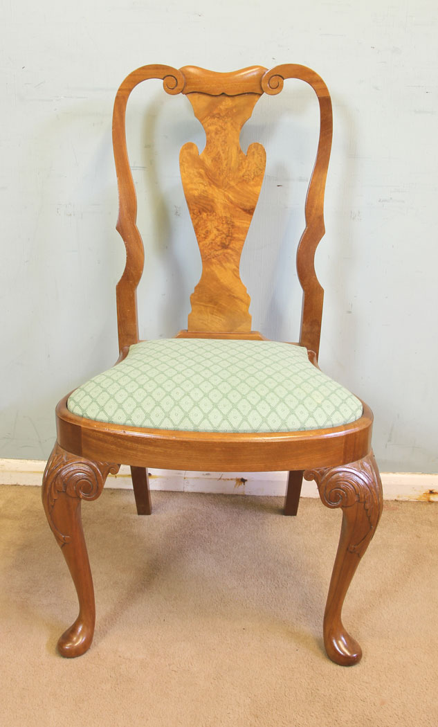 11692r3 Set Eight Walnut Dining Chairs,