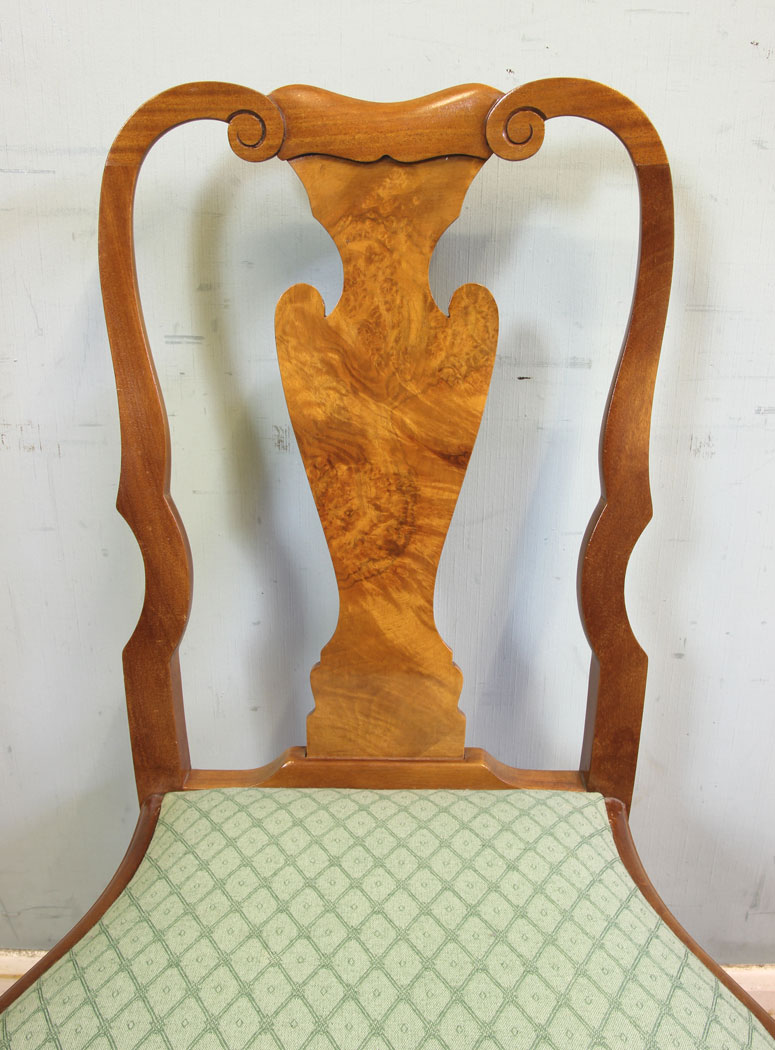 11692r5 Set Eight Walnut Dining Chairs,