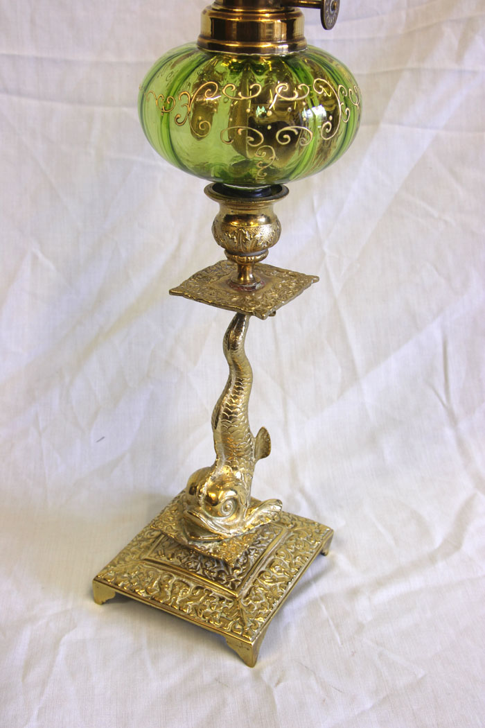 11693r10 Antique Peg Oil Lamp Green Shade & Font,