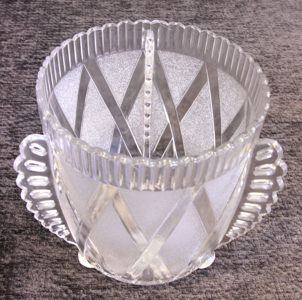11698r3 Antique Victorian Decorative Pressed Glass Biscuit Barrel,