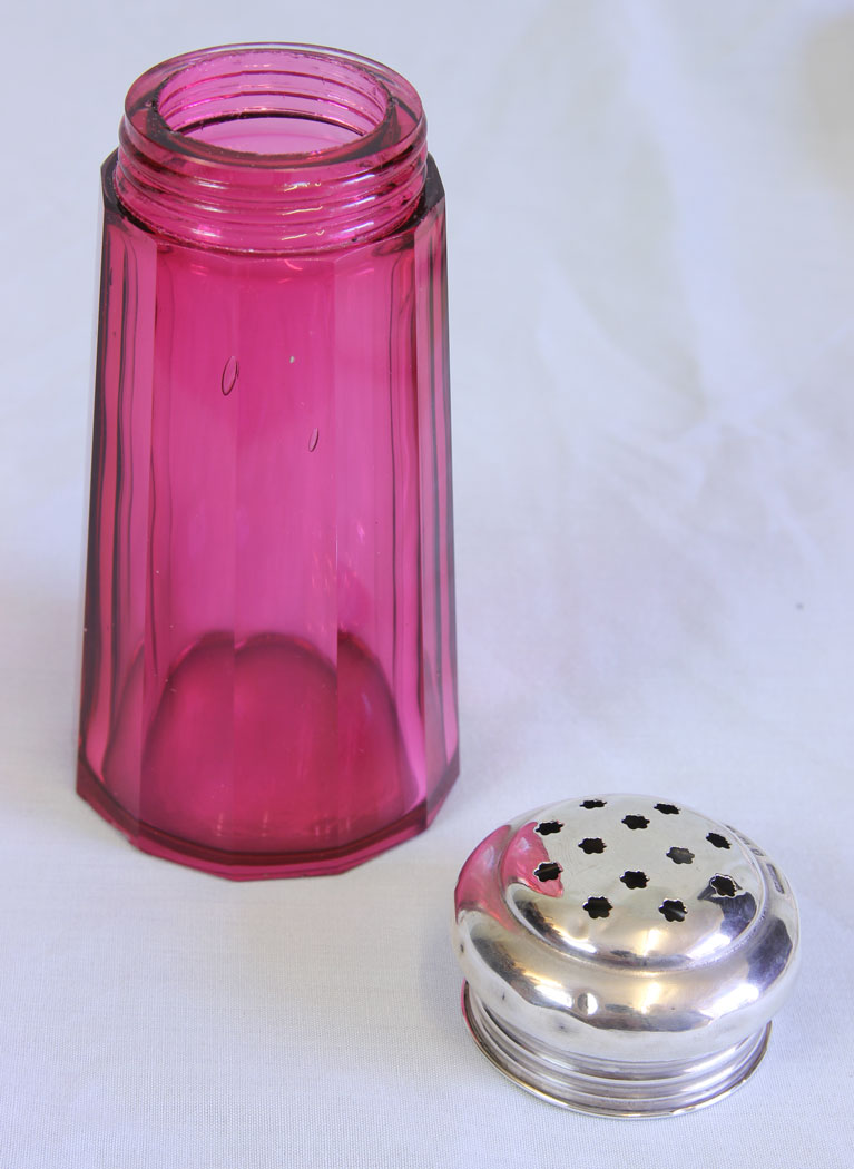 11710r4 Antique Silver Top Cranberry Glass Sugar Sifter,