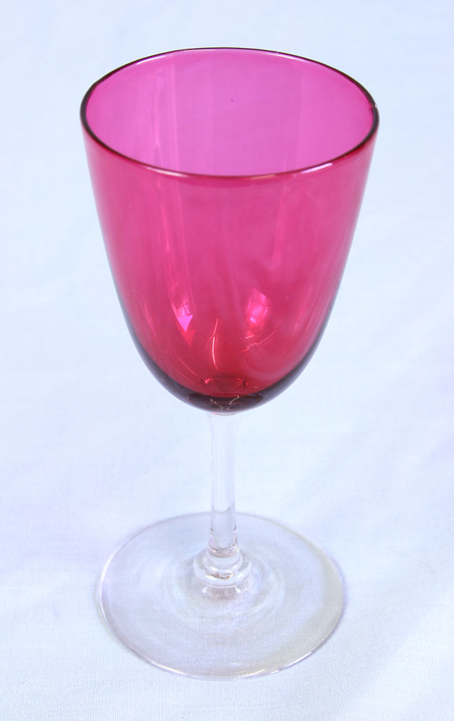 11716r4 Antique Cranberry Wine Glass,