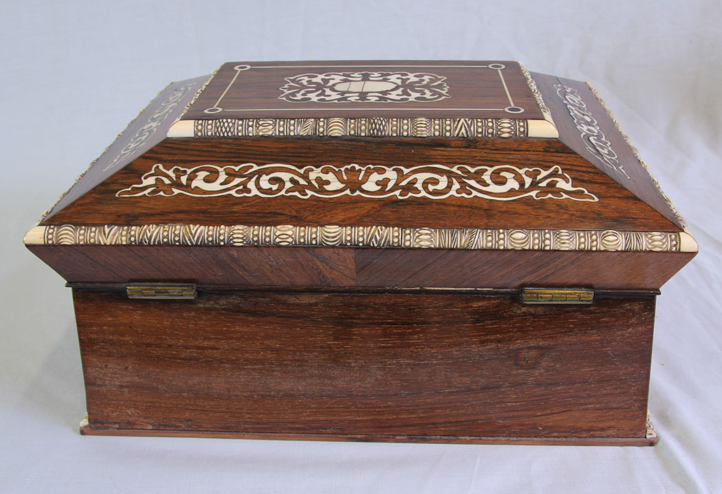 11736r7 Antique Rosewood Inlaid Sewing Box,