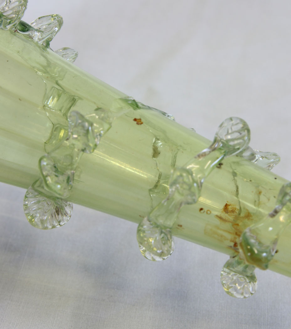 11743r15 Antique Victorian Green Vaseline Glass Epergne,