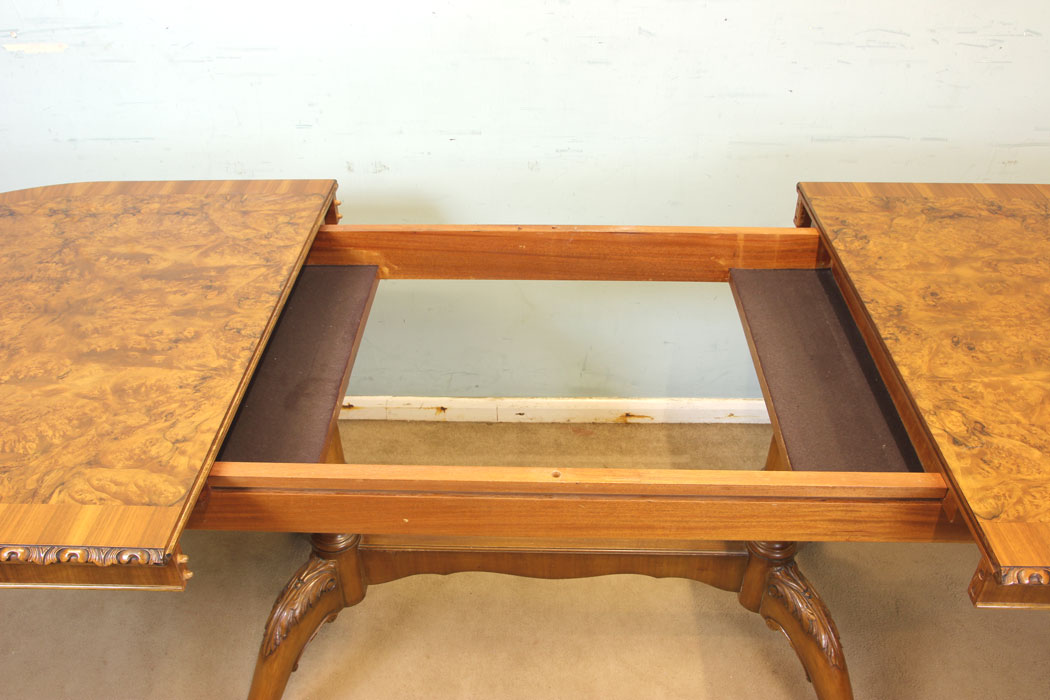 11745r10 Burr Walnut Extending Dining Table,