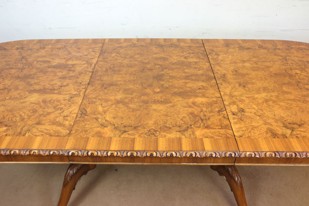 11745r6 Burr Walnut Extending Dining Table,