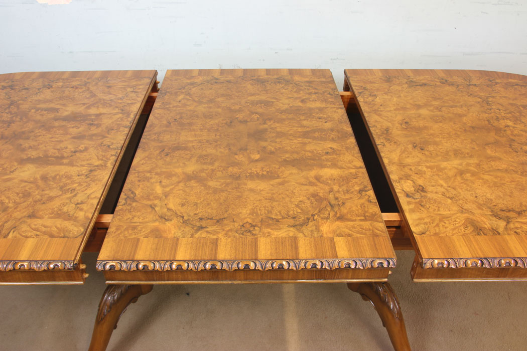 11745r7 Burr Walnut Extending Dining Table,