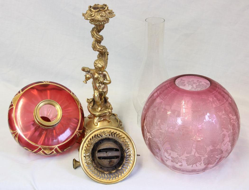 11763r14 Antique Cranberry Glass Oil Lamp with Shade,