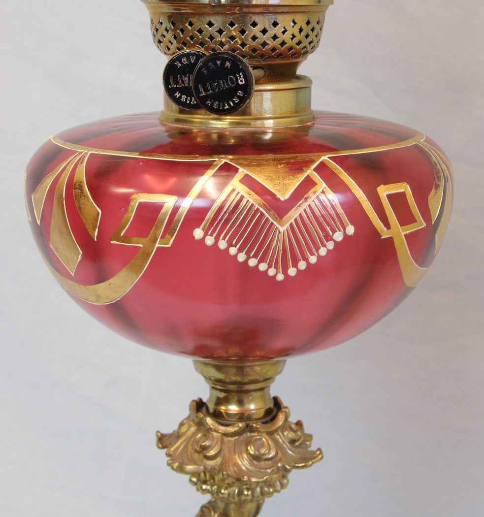 11763r8 Antique Cranberry Glass Oil Lamp with Shade,