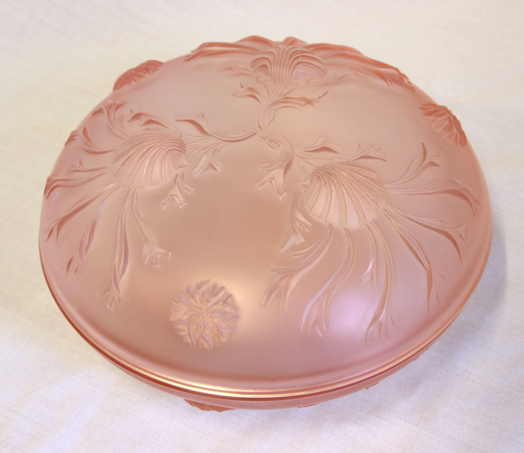11769r1 Vintage Satin Pink Glass Powder Bowl,