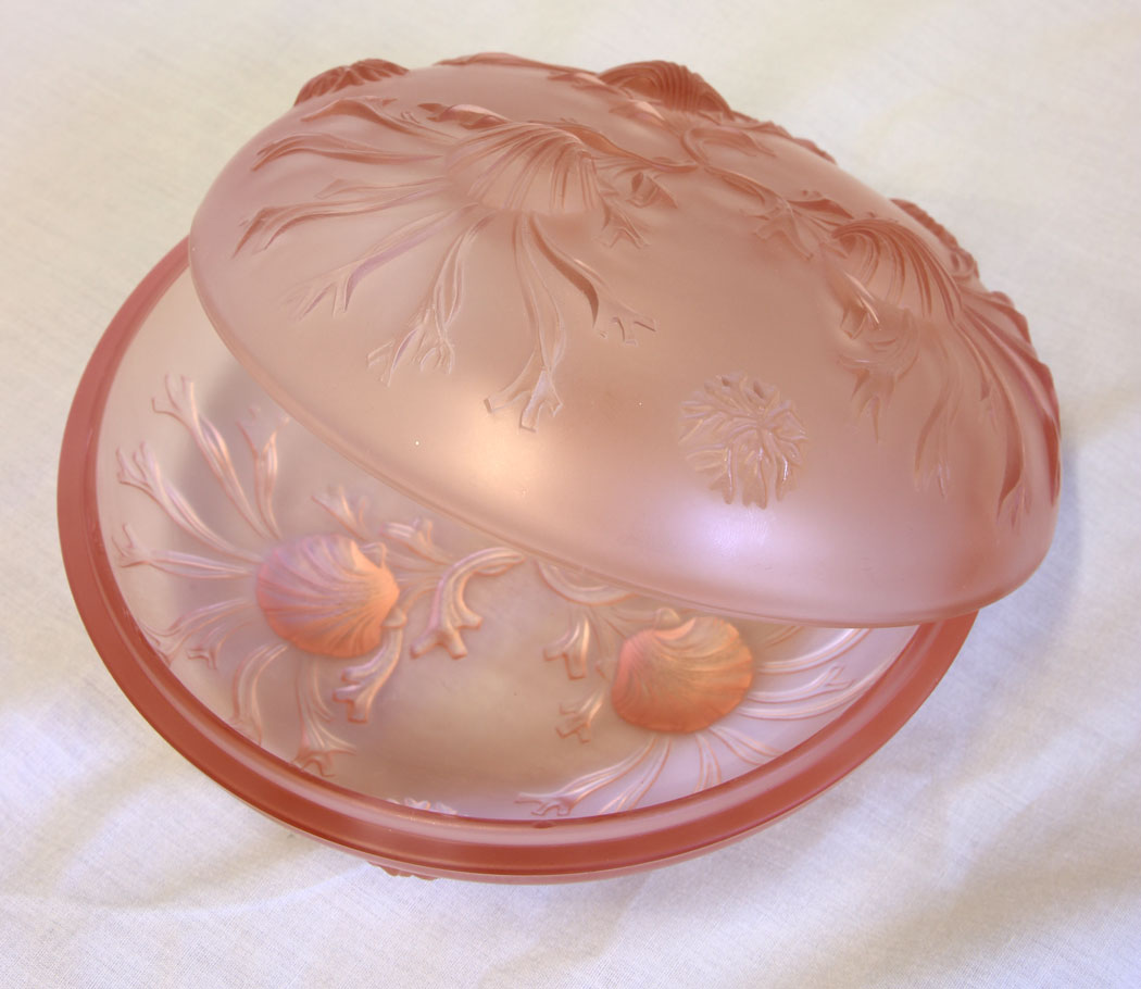 11769r12 Vintage Satin Pink Glass Powder Bowl,