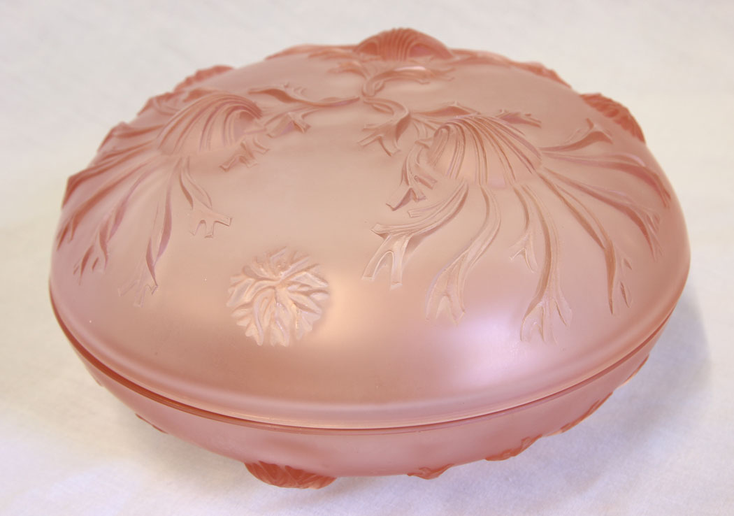 11769r2 Vintage Satin Pink Glass Powder Bowl,