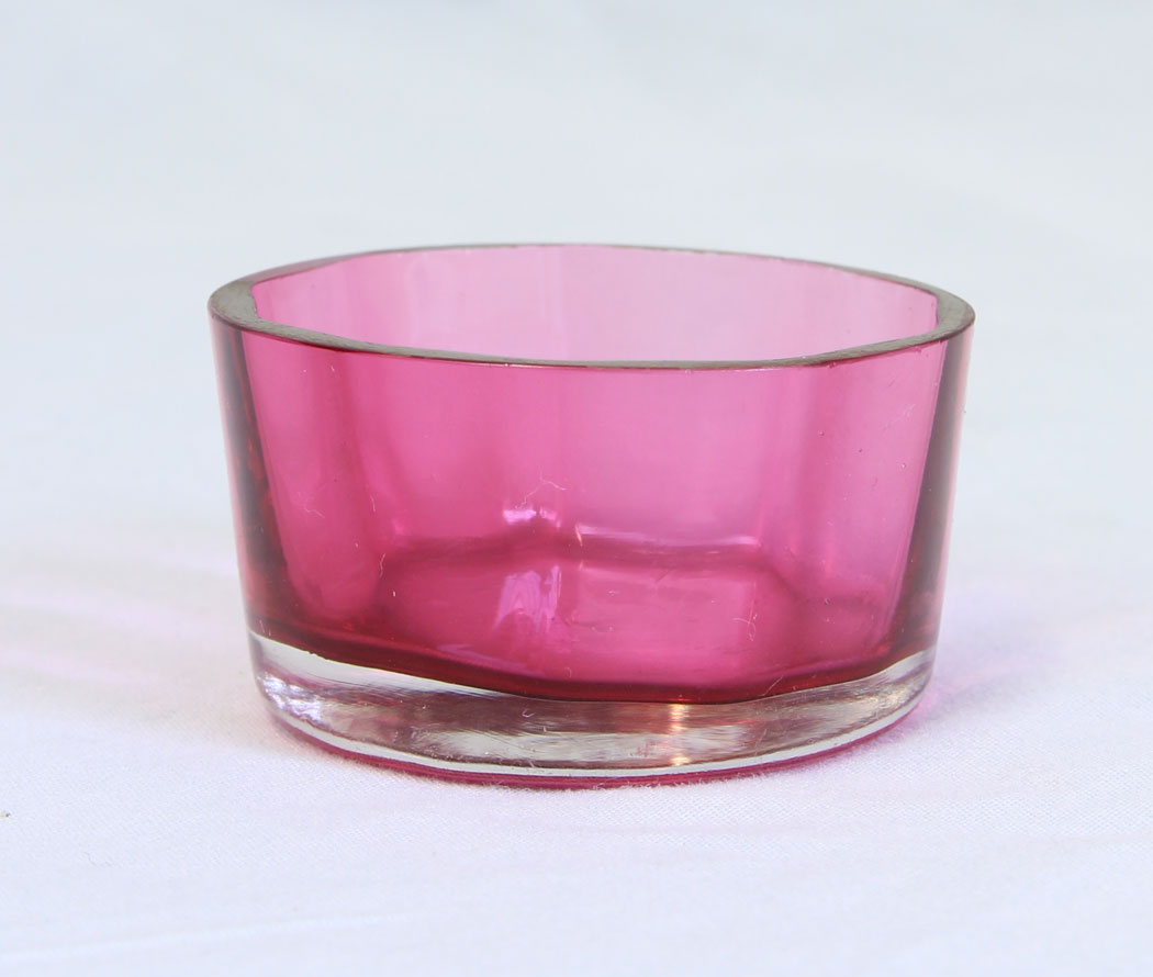 11782r2 Antique Cranberry Glass Salt,
