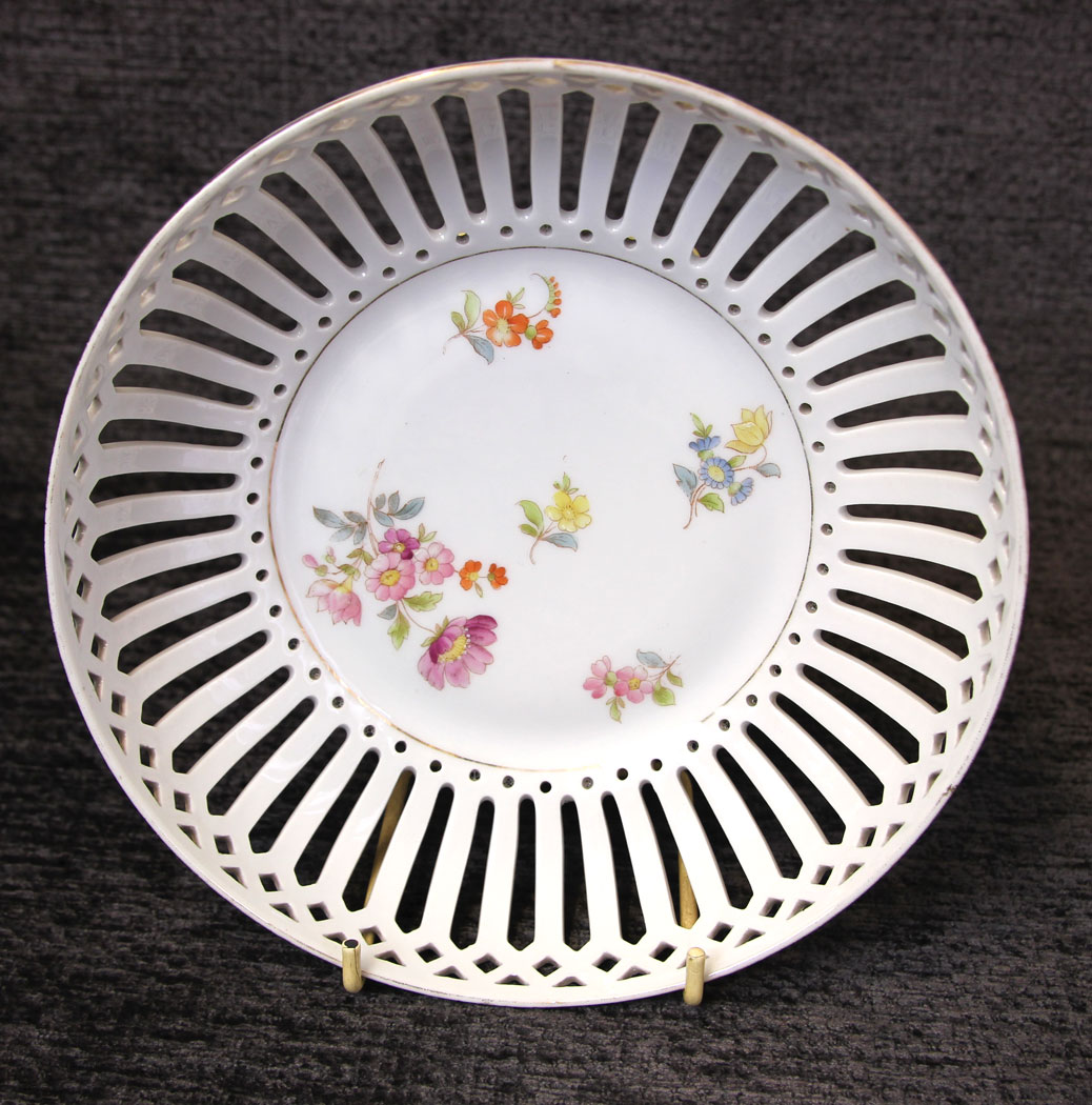 11801r7 Antique Dessert Set Ribbon Cabinet Plates Dishes,