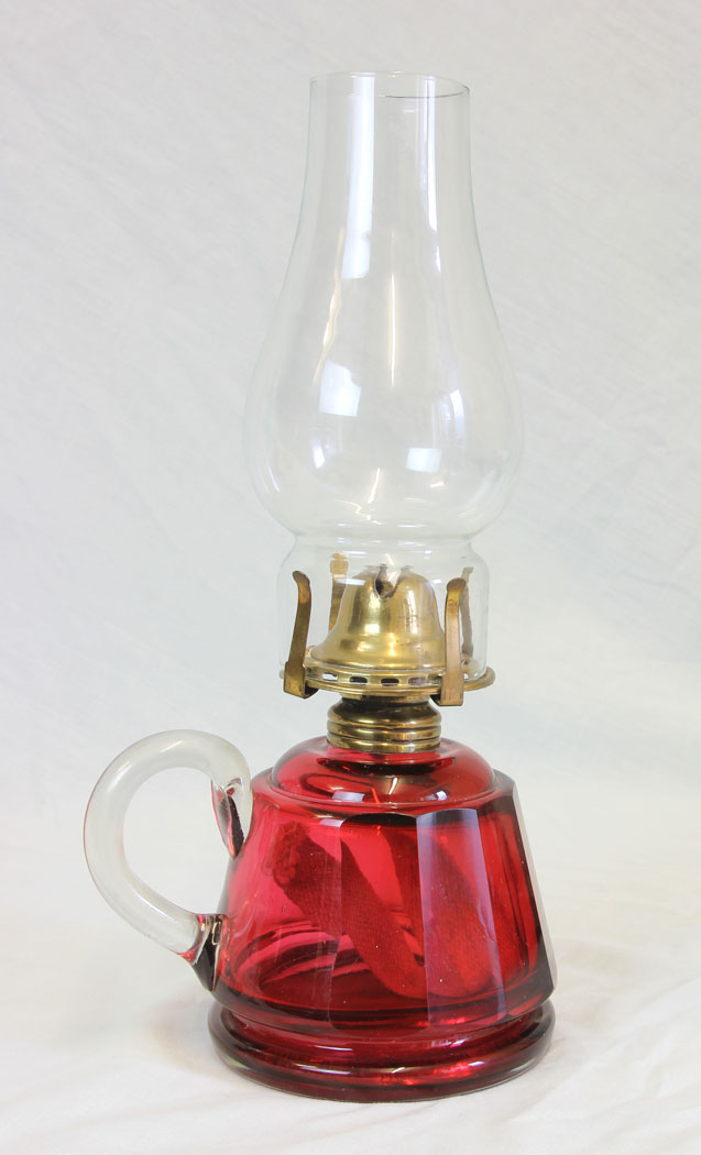 11811r1 Antique Victorian Cranberry Glass Finger Bedside Oil Lamp,