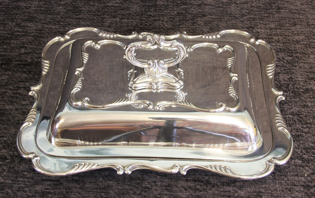 11829r3 Silver Plated Tureens,
