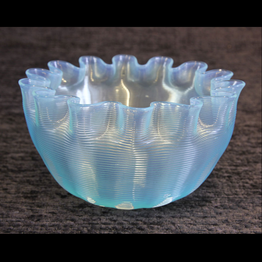 11854r01-Antique-Vaseline-Stevens-Williams-Glass-finger-Bowl,- Antique Vaseline Stevens Williams Glass finger Bowl