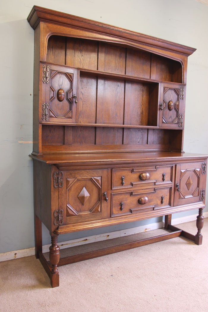 11871r3 Antique Oak Dresser,