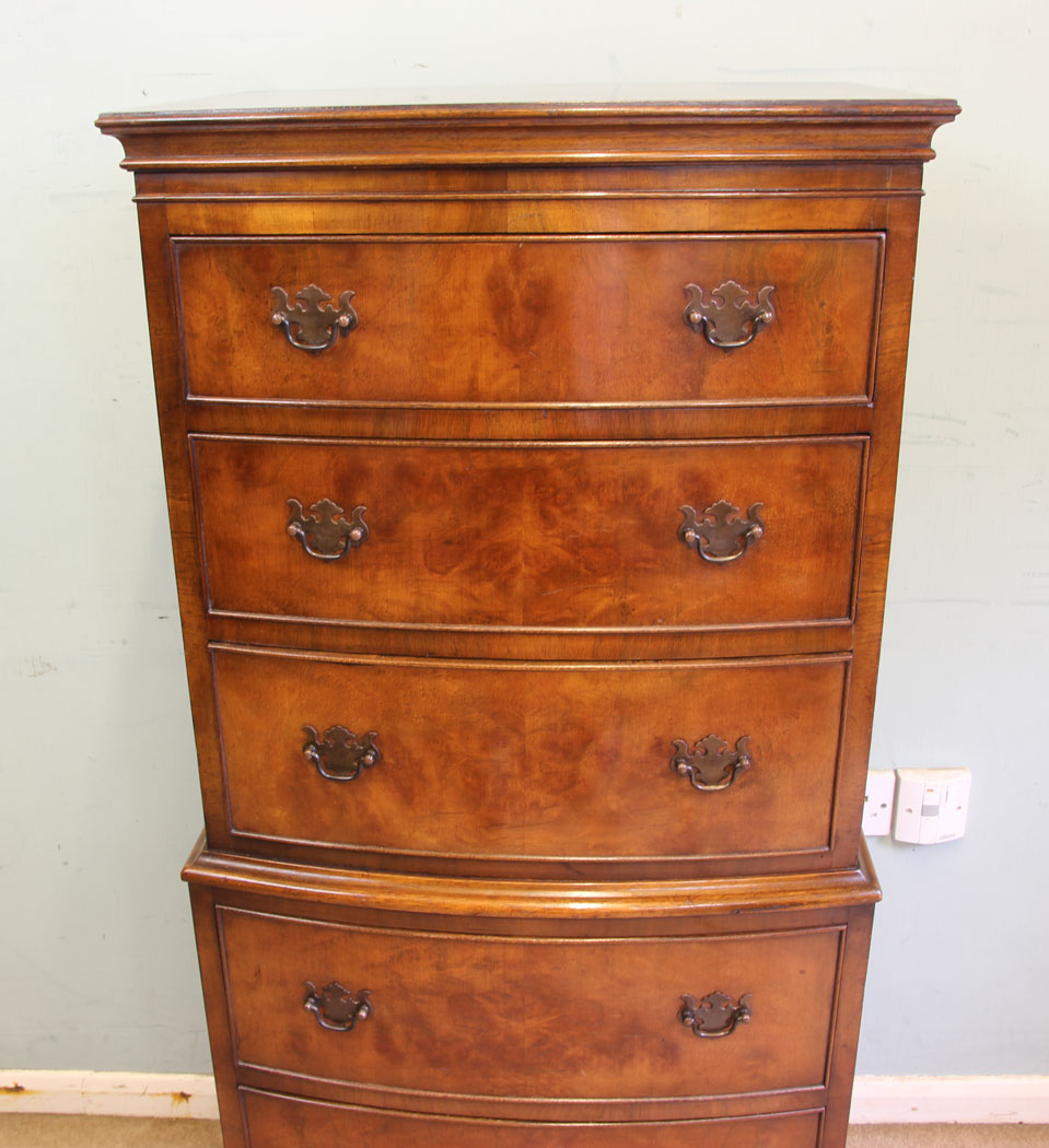 11874r8 Burr Walnut Chest on Chest Tallboy,