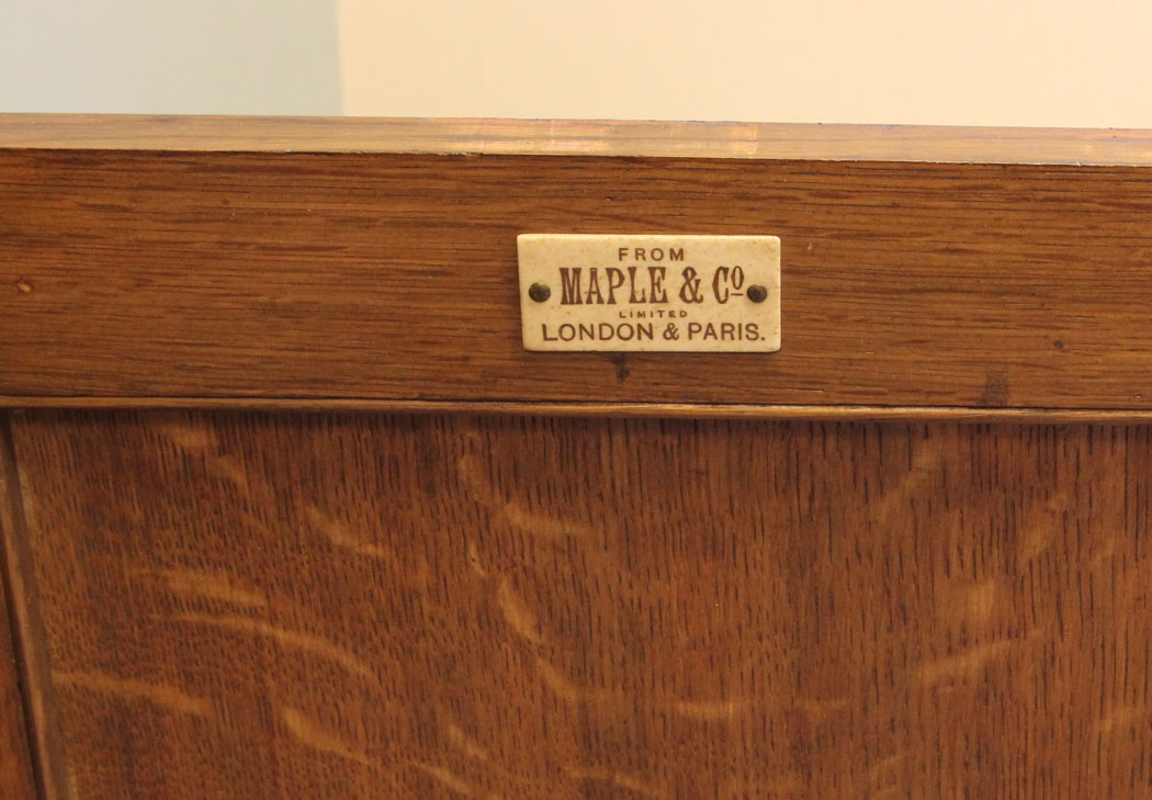 11879r7 Antique Oak Arts Craft Sideboard Maple & Co,