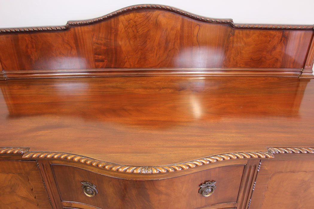 11888r11 Antique Serpentine Front Mahogany Sideboard,