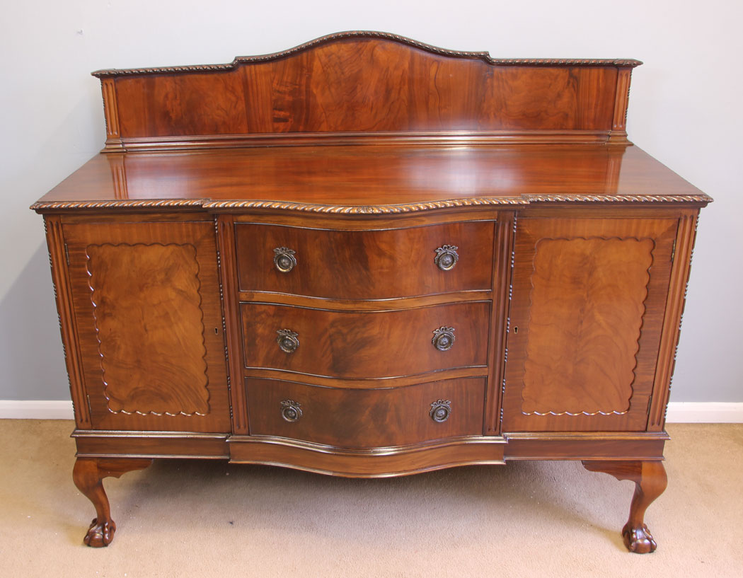 11888r2 Antique Serpentine Front Mahogany Sideboard,