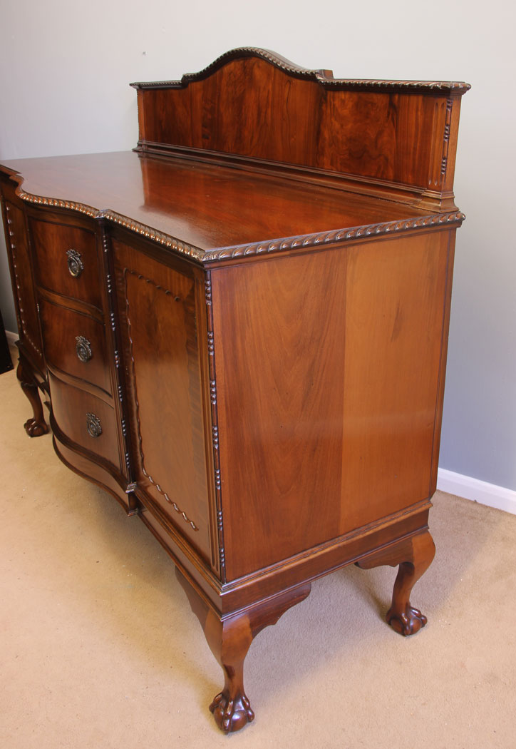 11888r9 Antique Serpentine Front Mahogany Sideboard,
