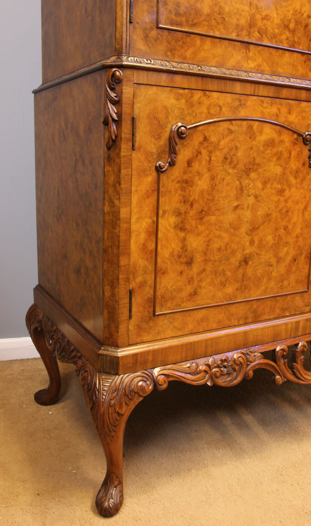 11889r9 Antique Burr Walnut Cocktail Drinks Cabinet,