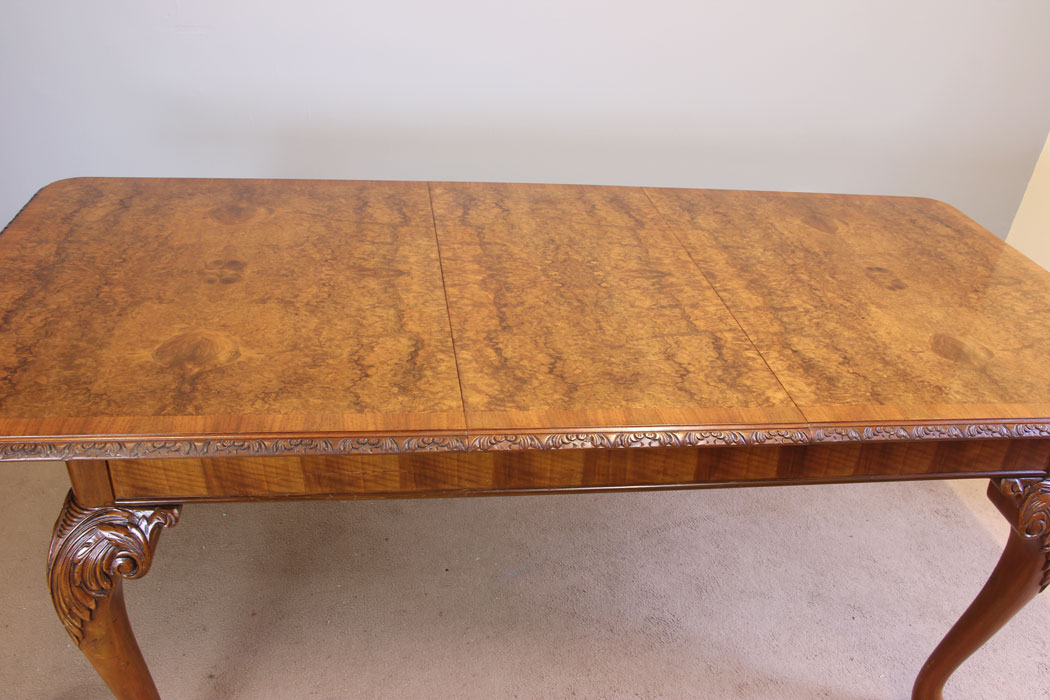 11890r13 Queen Anne Style Burr Walnut Extending Dining Table,