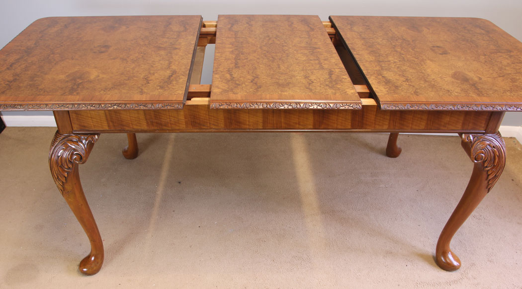 11890r9 Queen Anne Style Burr Walnut Extending Dining Table,