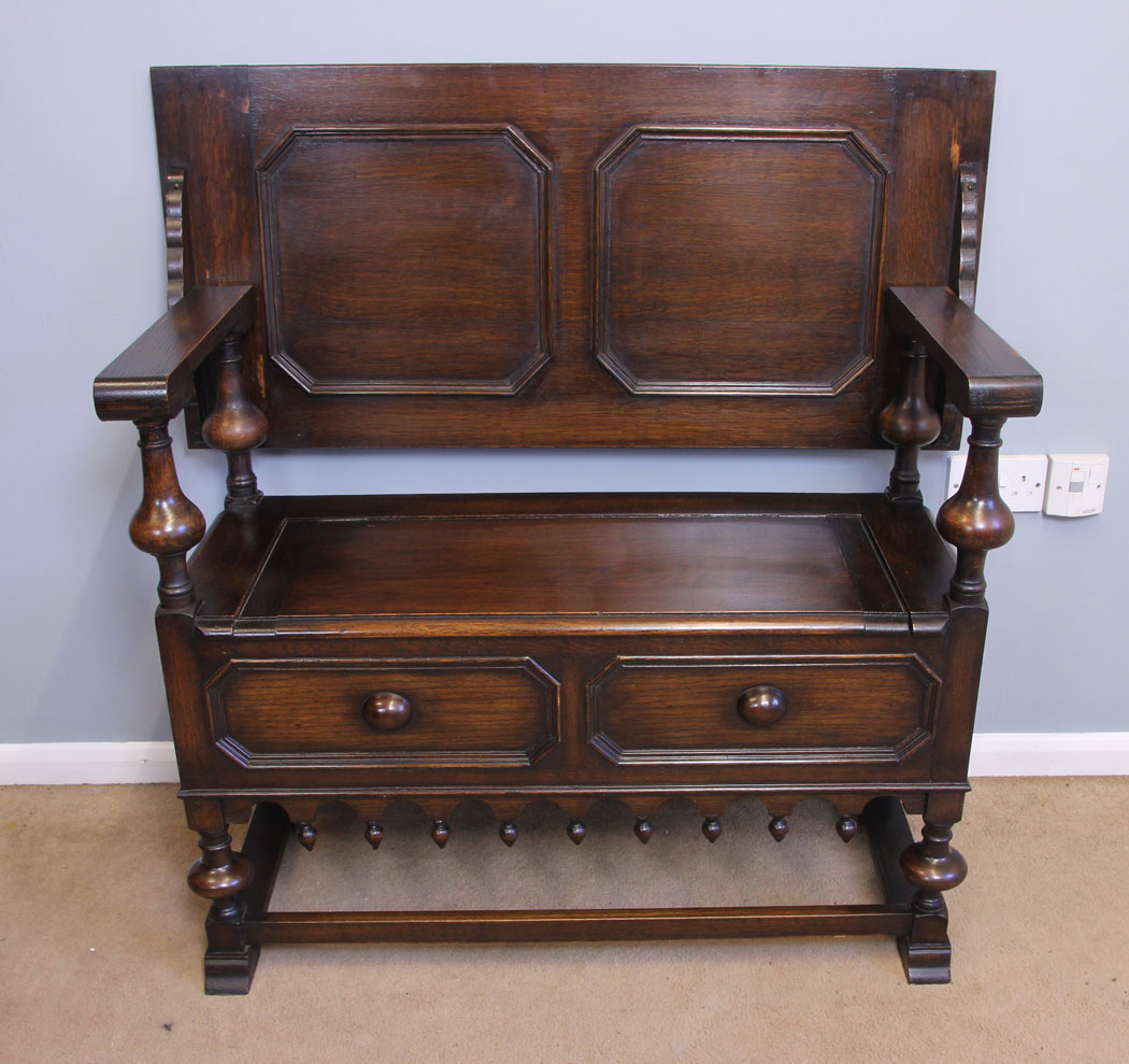 11912r1 Antique Oak Monks Bench Settle,