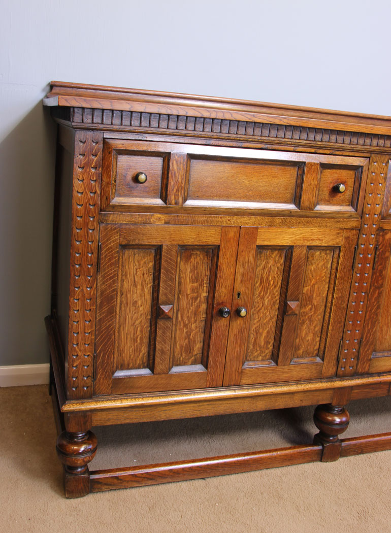 11916r10 Antique Oak Sideboard Dresser Base,