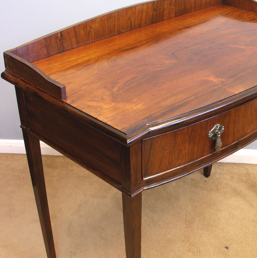11930r10 Antique Rosewood Shaped Front Side Table,