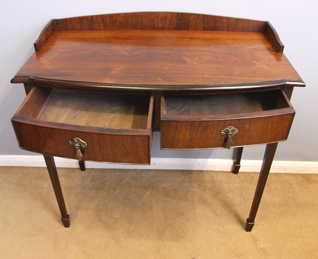 11930r12 Antique Rosewood Shaped Front Side Table,