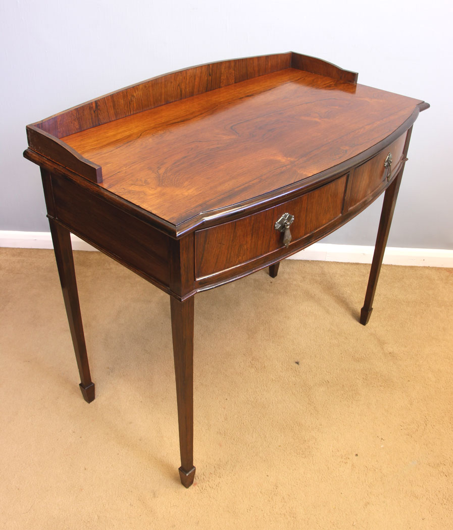 11930r3 Antique Rosewood Shaped Front Side Table,