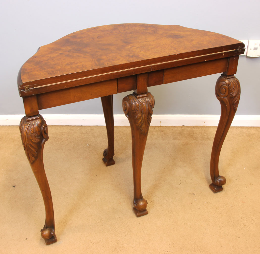 11939r10 Antique Burr Walnut Card Games Table,