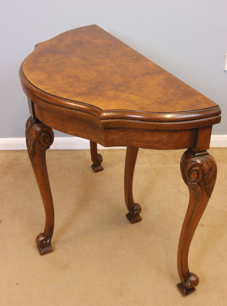 11939r3 Antique Burr Walnut Card Games Table,