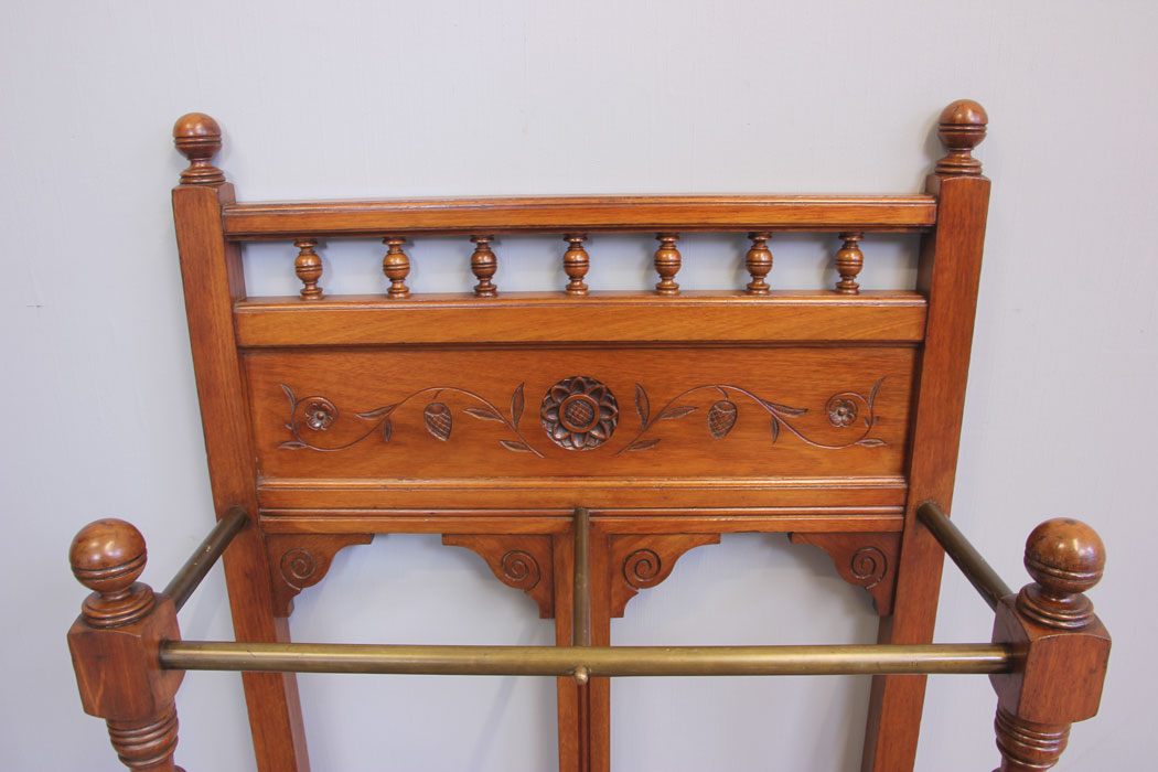 11946r3 Antique Walnut Umbrella Stick Stand,