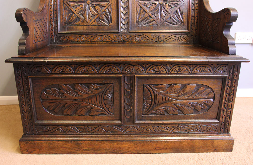 11948r9 Antique Oak Settle,