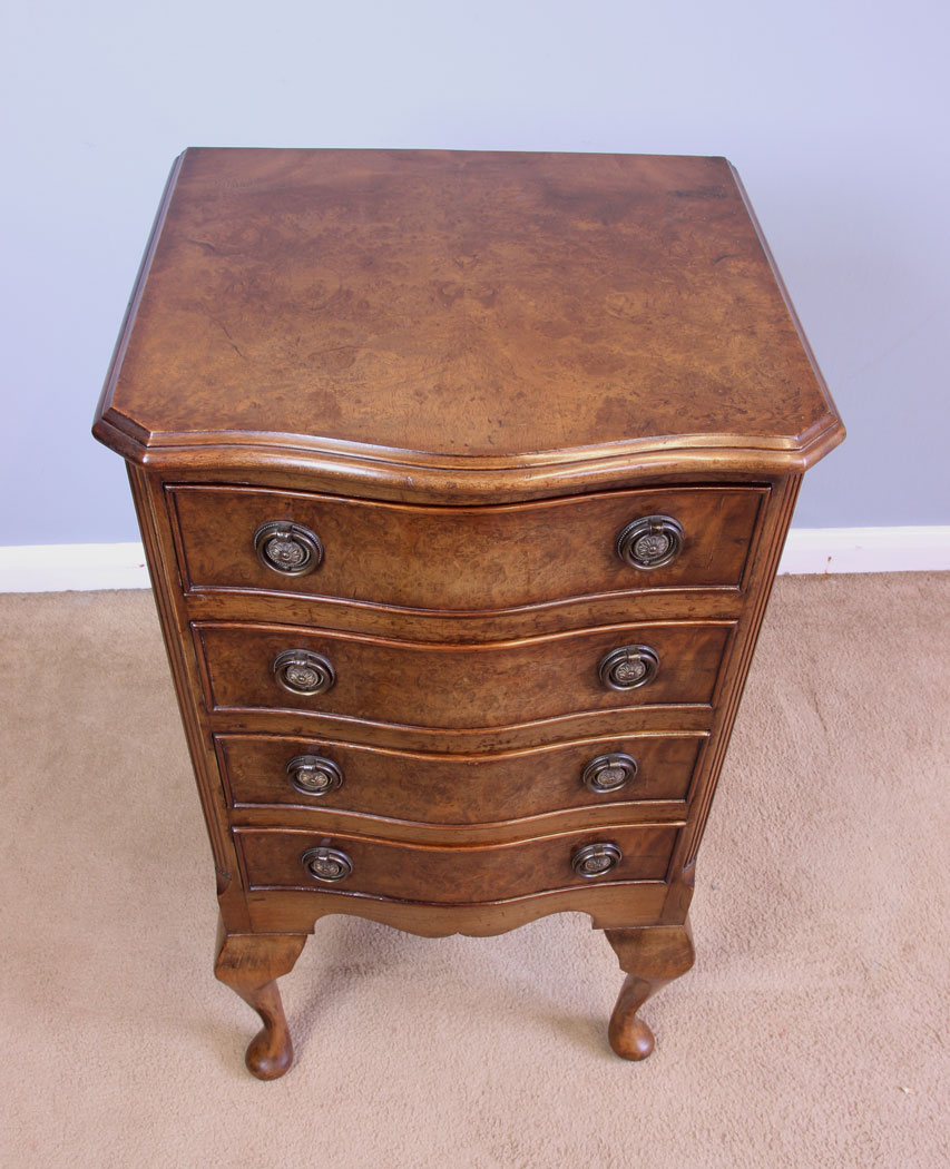 11949r6 Small Burr Walnut Serpentine Shaped Chest of Drawers,