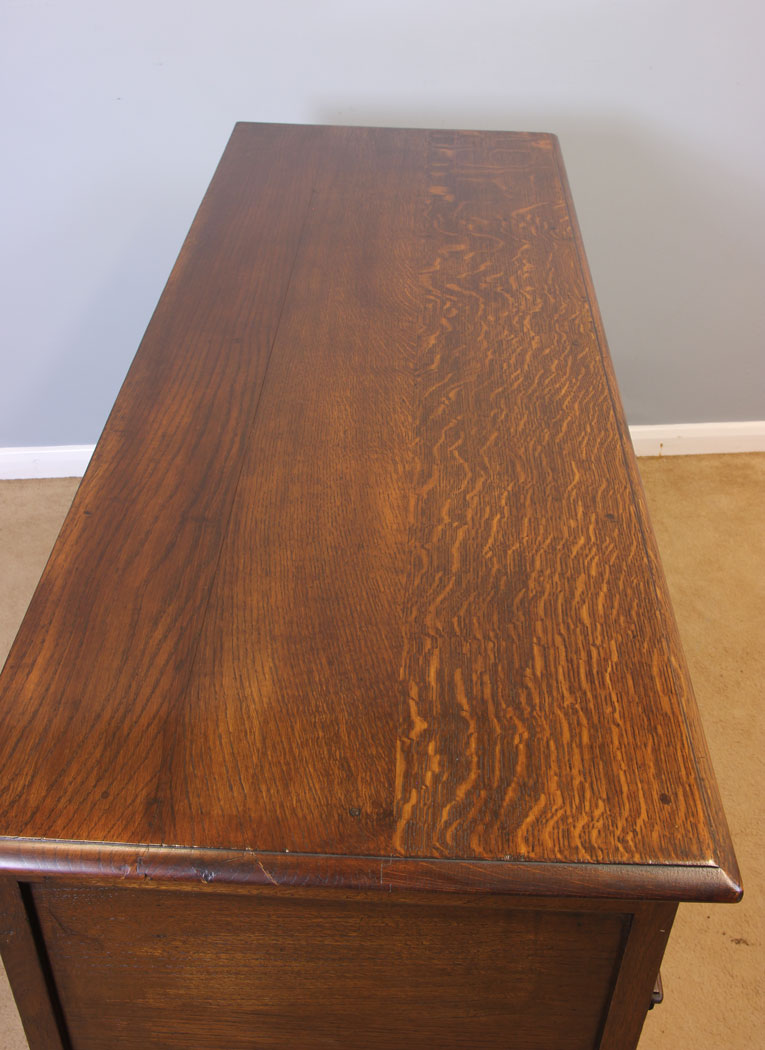 11961r10 Oak Sideboard Dresser Base,