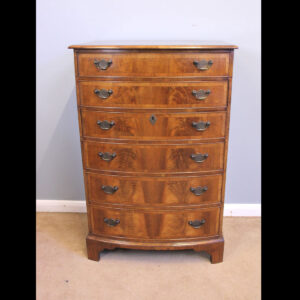 Antique Figured Walnut Bow Front Chest of Drawers.