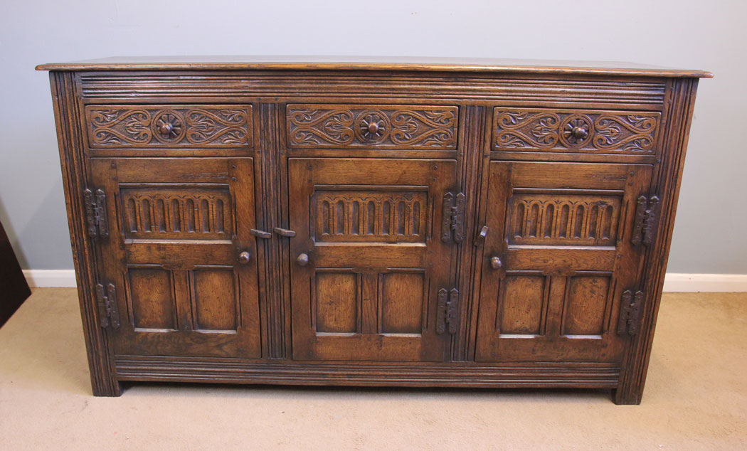11970r1 18th Century Style Oak Sideboard Dresser Base,