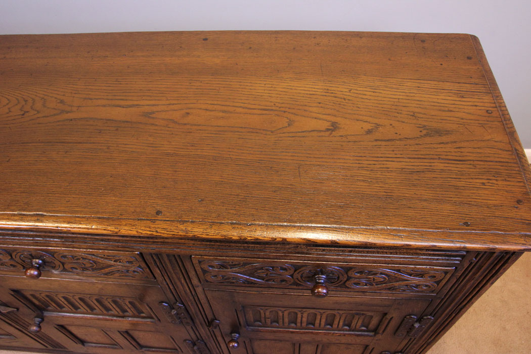 11970r10 18th Century Style Oak Sideboard Dresser Base,