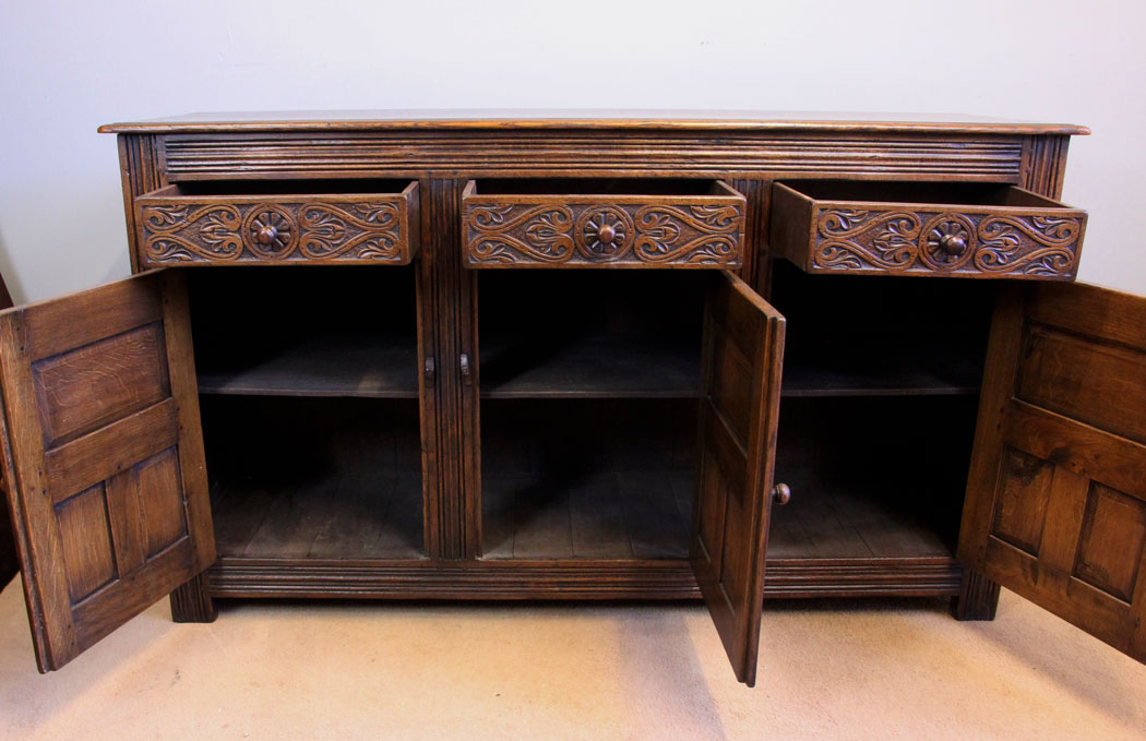 11970r12 18th Century Style Oak Sideboard Dresser Base,