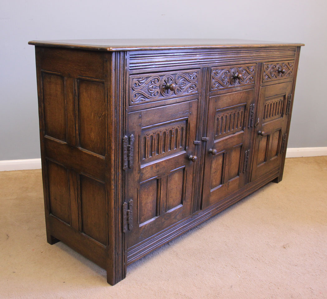 11970r3 18th Century Style Oak Sideboard Dresser Base,