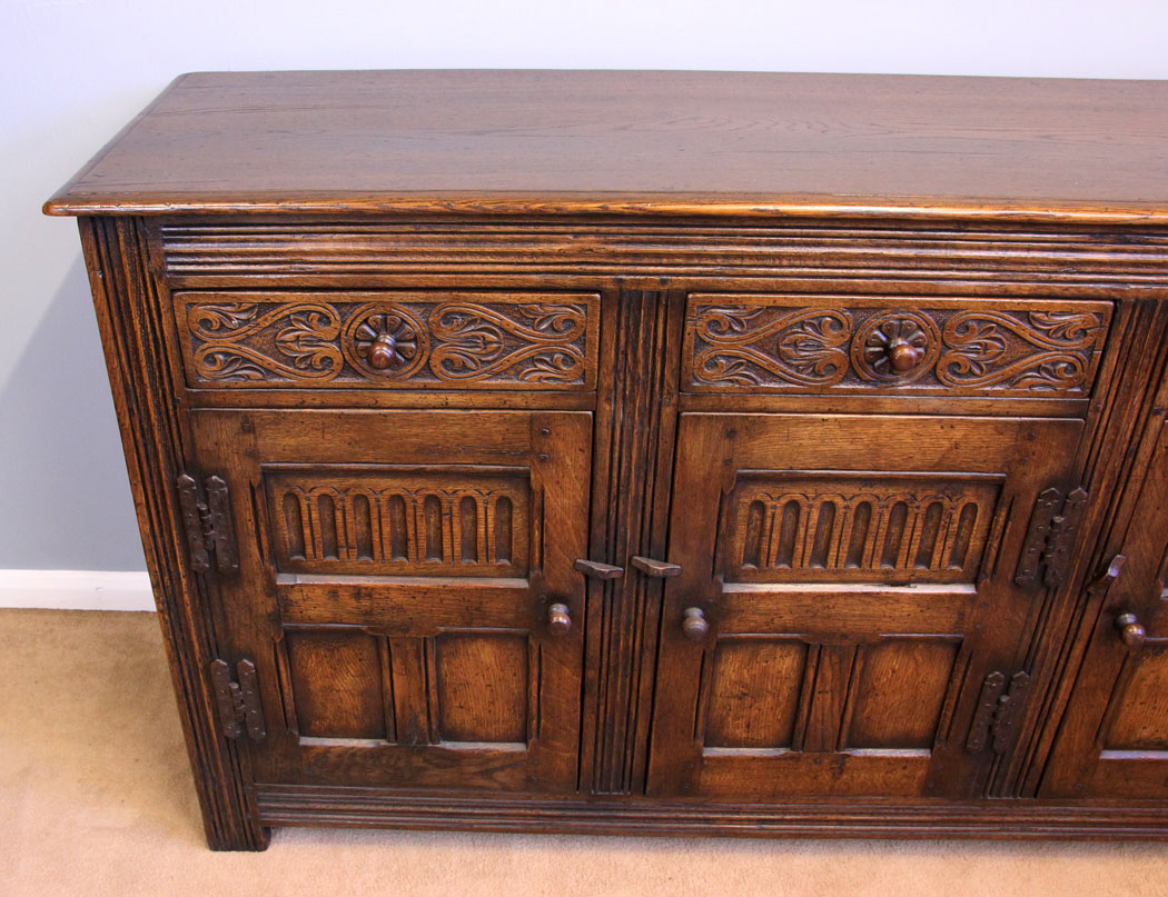 11970r9 18th Century Style Oak Sideboard Dresser Base,